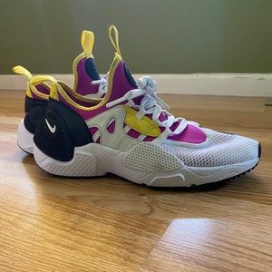 Nike Huarache E.D.G.E. TXT Magenta Shoes